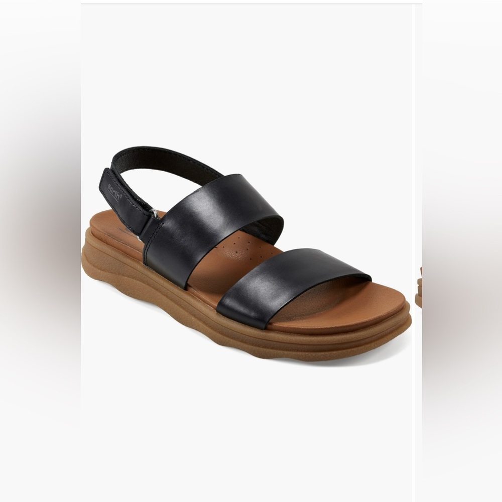 NWOT. Earth. Leah Slingback Sandal. Black. Size 7.